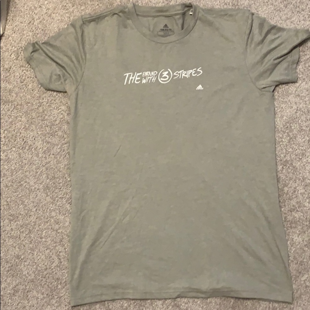 Adidas T-shirt